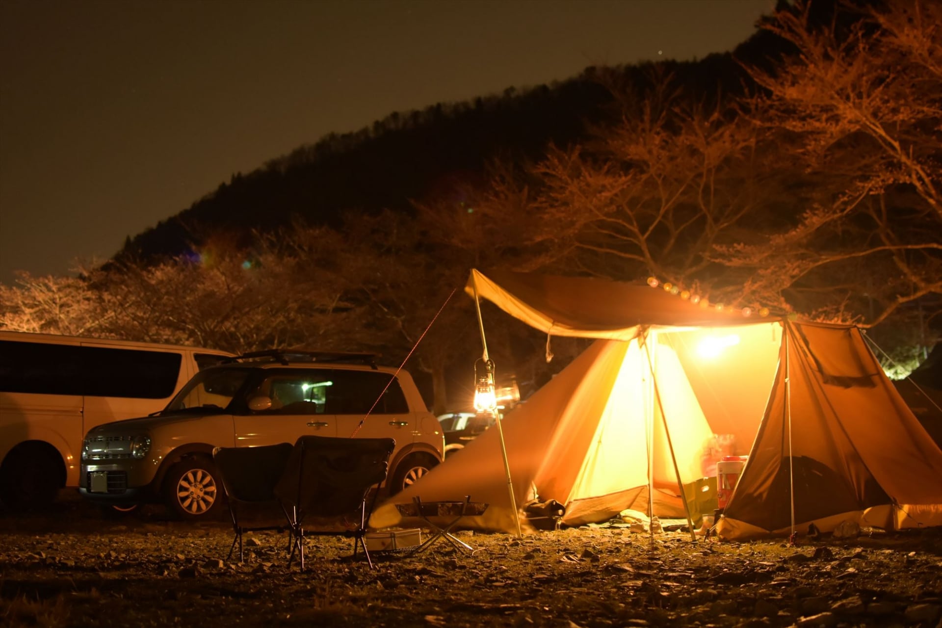 渓流釣りのテントのおすすめと選び方】テント初心者は設置しやすい 
