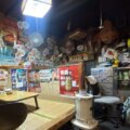 青森市のらくろ店内